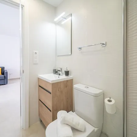 Greta, Cocqueto En Arrecife (Lanzarote)