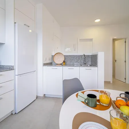 Greta, Cocqueto En Apartamento Arrecife (Lanzarote)