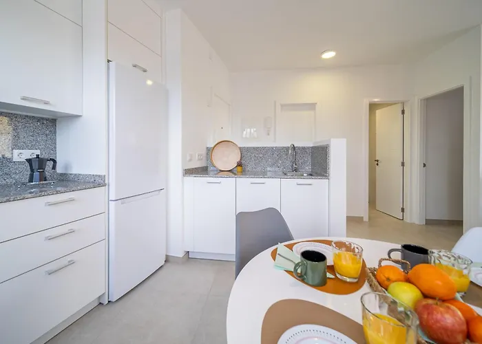 Greta, Cocqueto En דירה ארסיפה