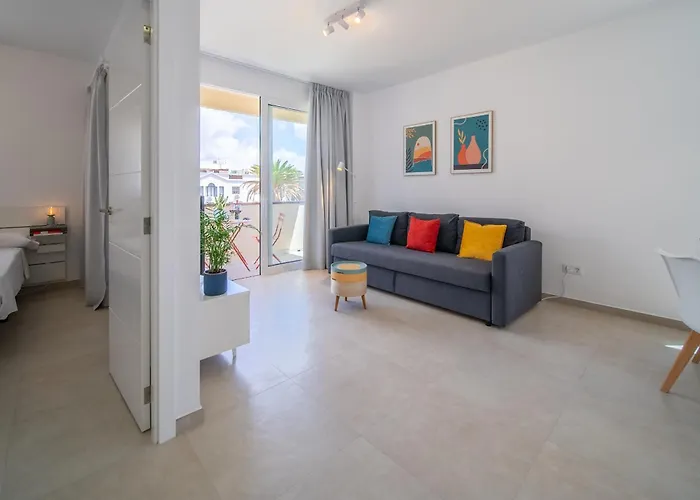 Greta, Cocqueto En דירה *